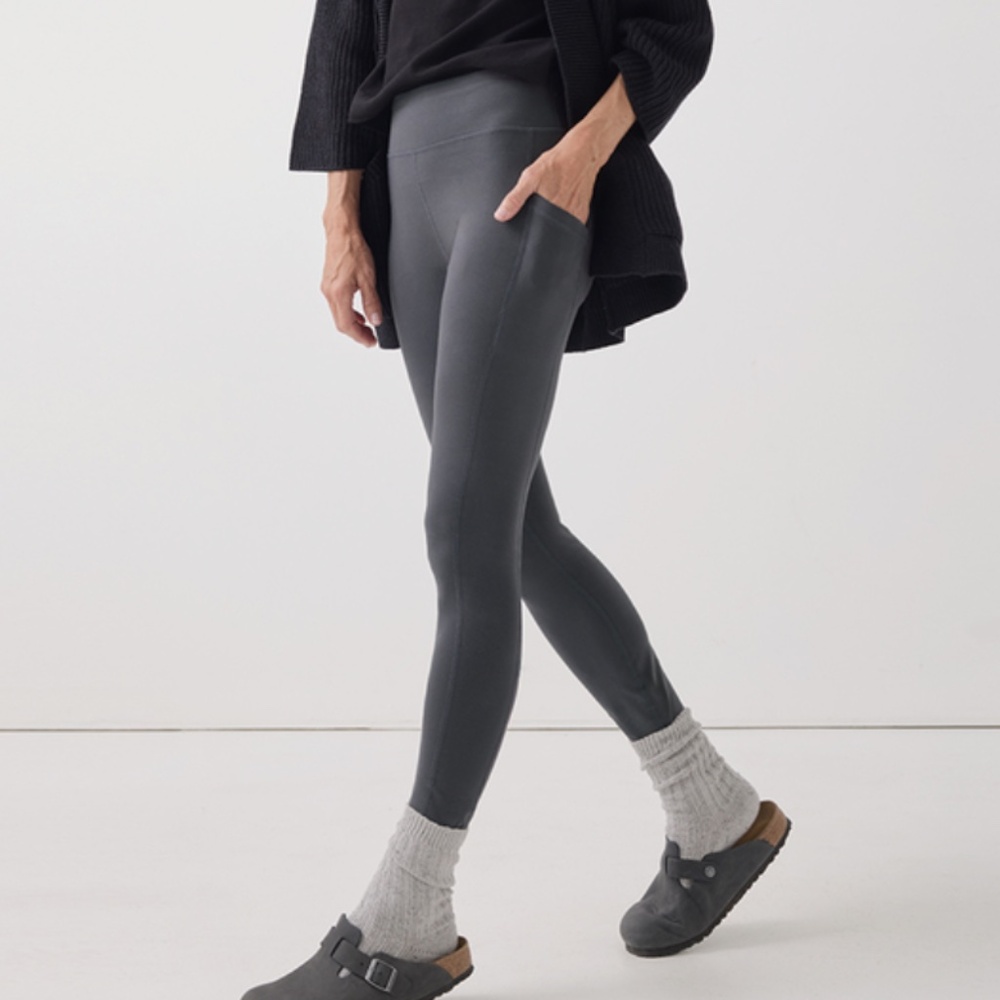 Pact organic pocket leggings XS charcoal heather